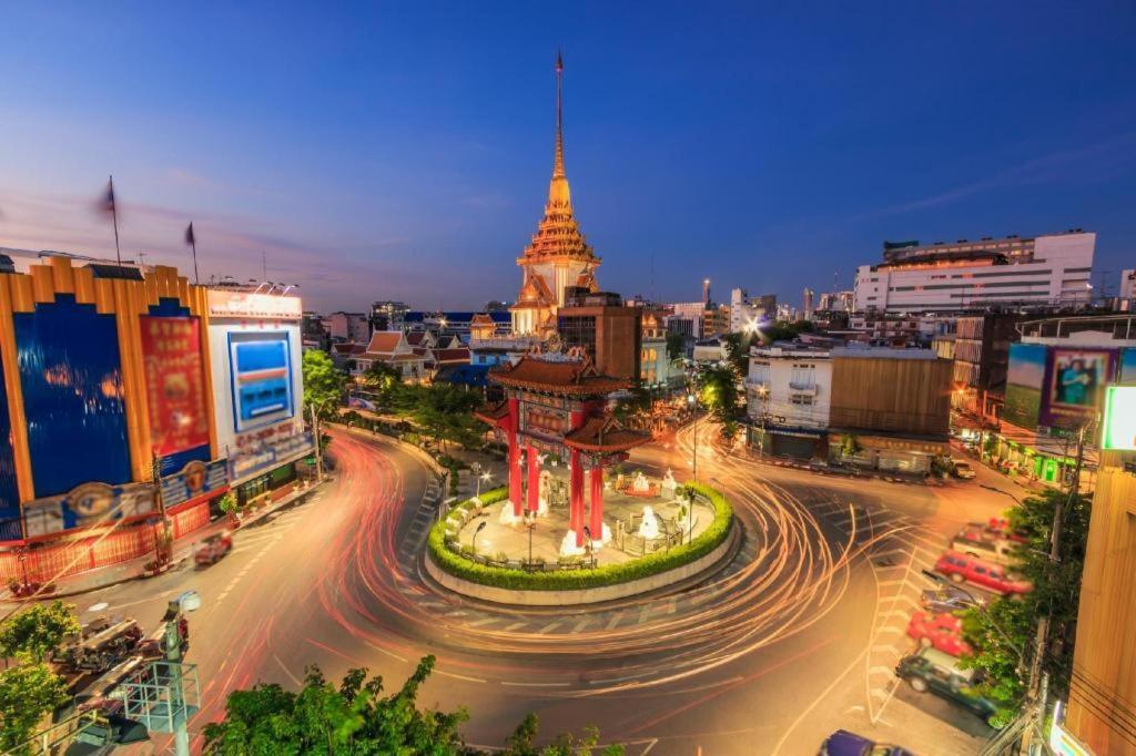 โรงแรมอลาเมดา สวีท  กรุงเทพมหานคร ภายนอก รูปภาพ